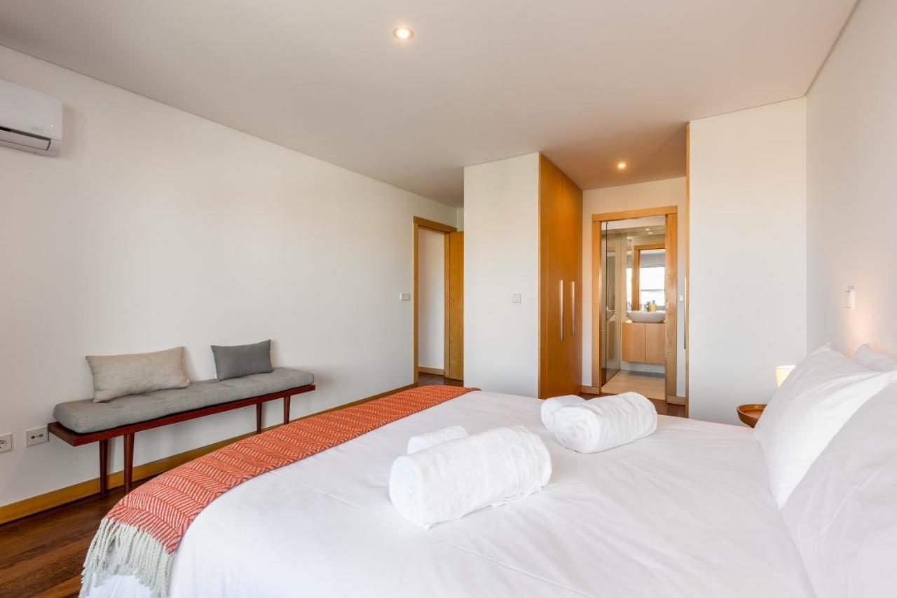 Sunny Loft In Downtown Porto With Private Parking Apartment Exterior foto